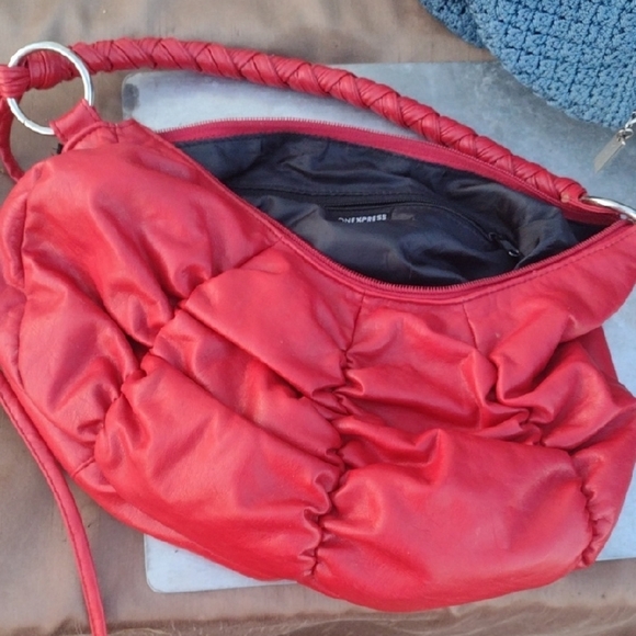 Red Leather Women's Bag - Picture 1 of 3